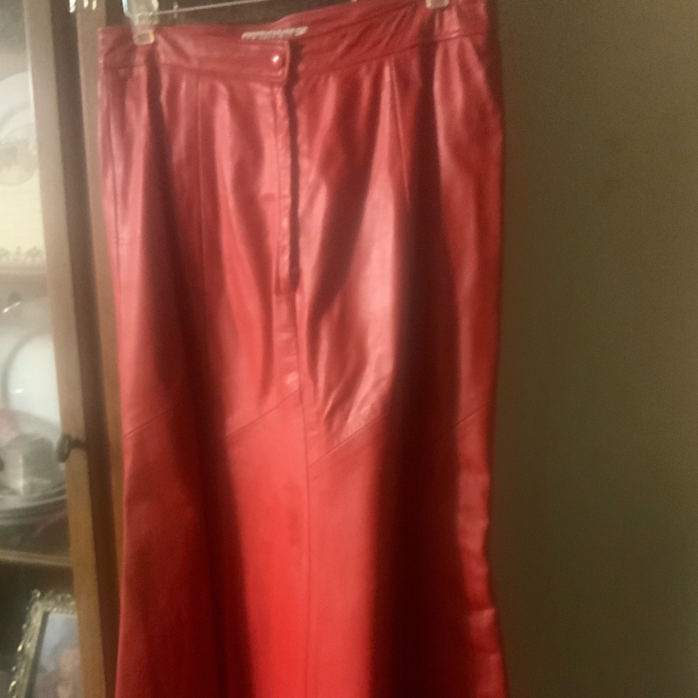 Beautiful Vintage Red Leather A-Line Skirt. 12